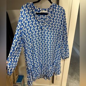 Zara Blue and White Geometric Tunic
